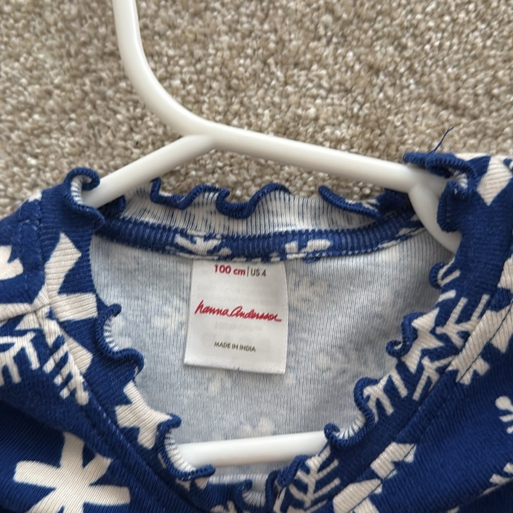 Set of girls Hanna Andersson winter themed dresses - Picture 5 of 5